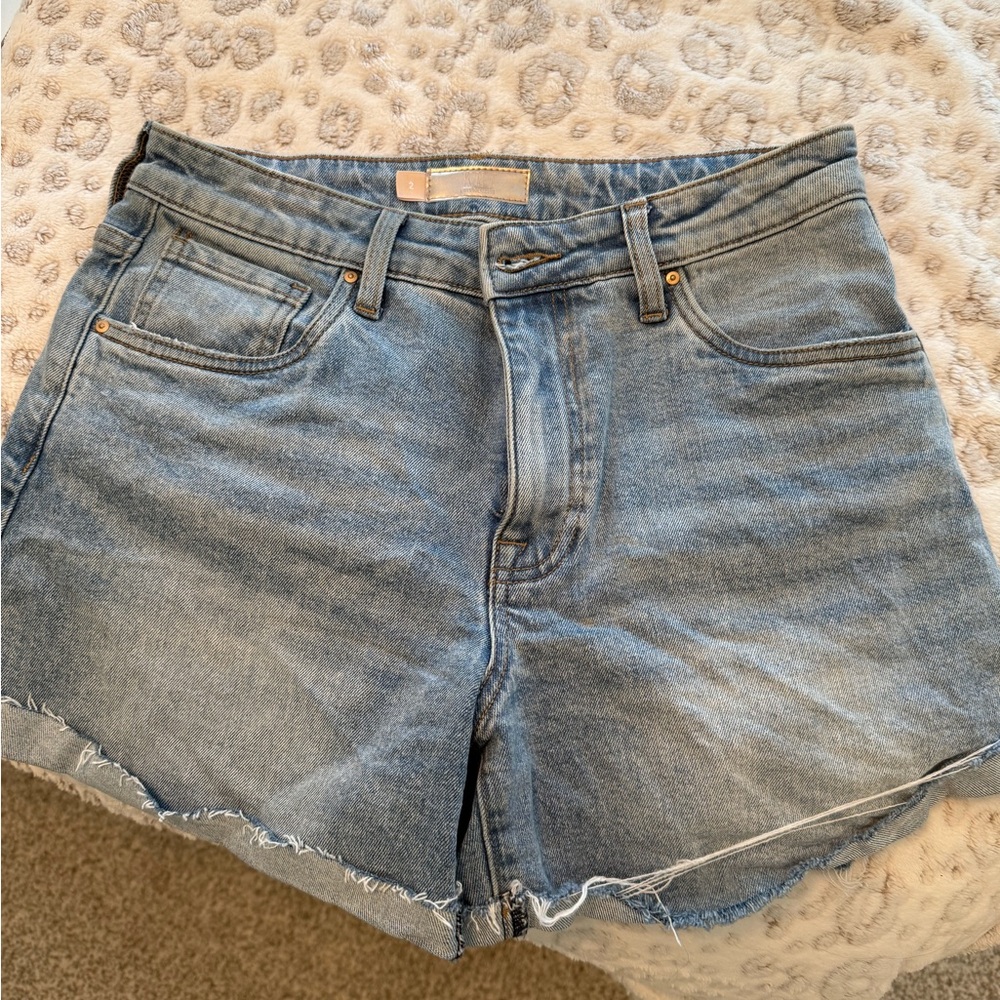 Kut from the Kloth Blue Jean Shorts High-Waisted Frayed Hem